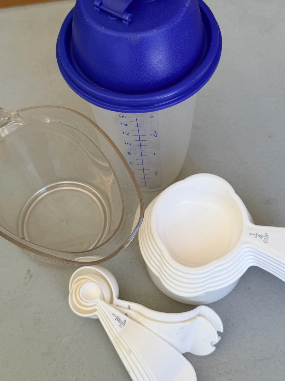 Tupperware Shaker, measuring cup, Measuring Cups & Spoons sets FINAL MARKDOWN
